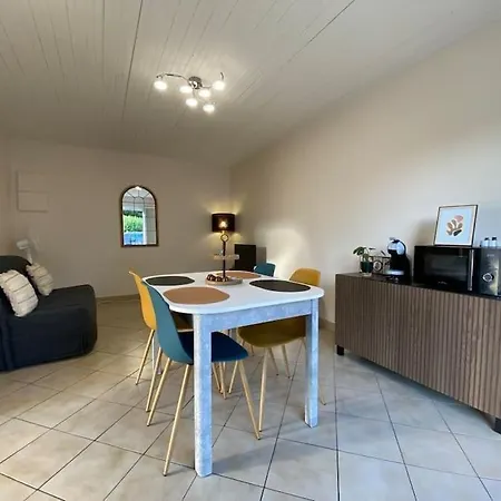 Casa de Férias Maisons Martigny A - Proche Futuroscope Et Aquascope